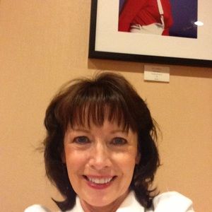 Meet your Posher, Victoria